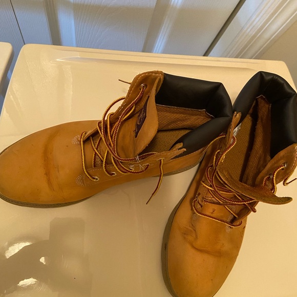 Boys Timberlands ankle boots size 7 - Picture 2 of 10